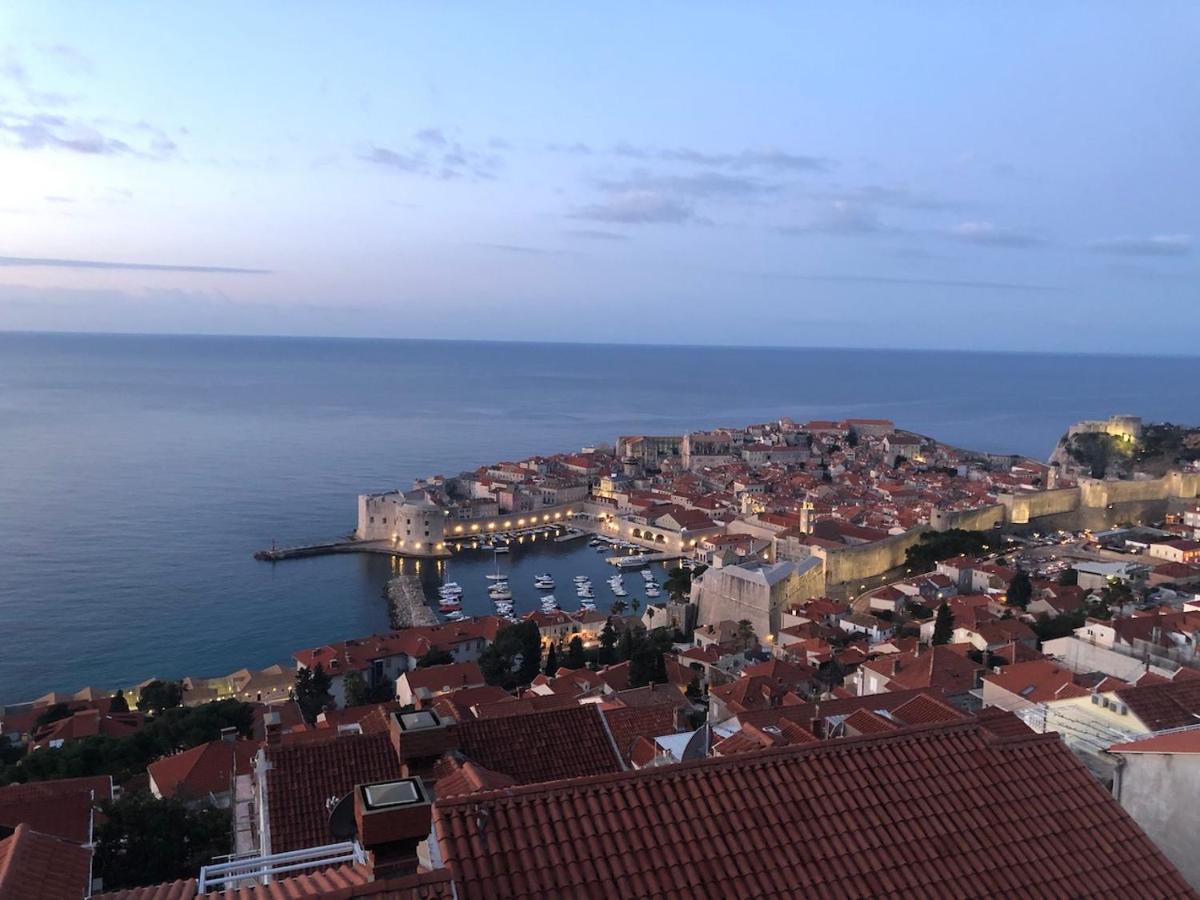 Apartment Luxeview2- Old Town View, 10Min To Town Ντουμπρόβνικ Εξωτερικό φωτογραφία